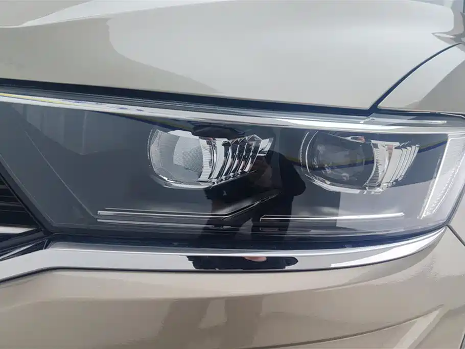 Volkswagen T-ROC 2020 280TSI DSG 2WD Comfort фото 5