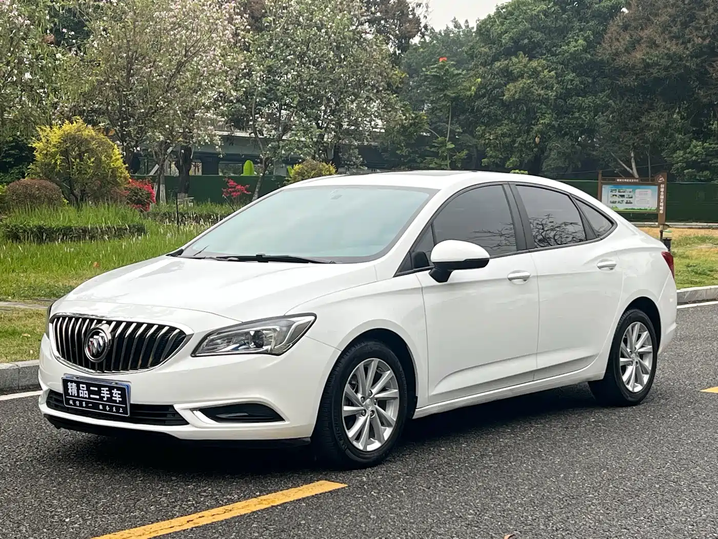 Buick Verano 2017 Sedan 15S Automatic Progressive