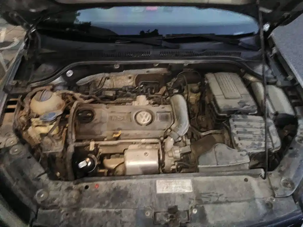 Photo 3 - Volkswagen Sagitar