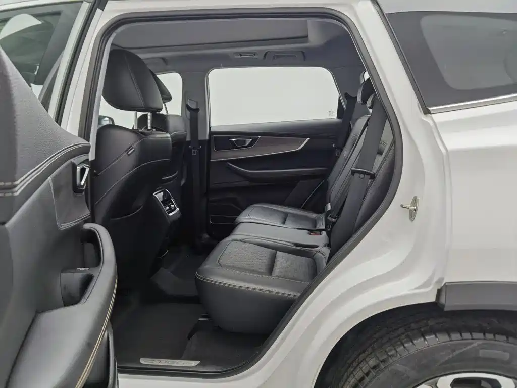 Photo 15 - Chery Tiggo 8