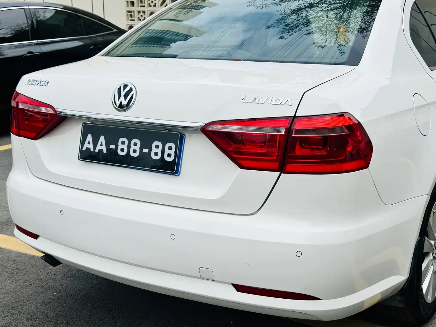 Volkswagen Lavida 2013 Facelift Classic 1.6L Automatic Comfort фото 11