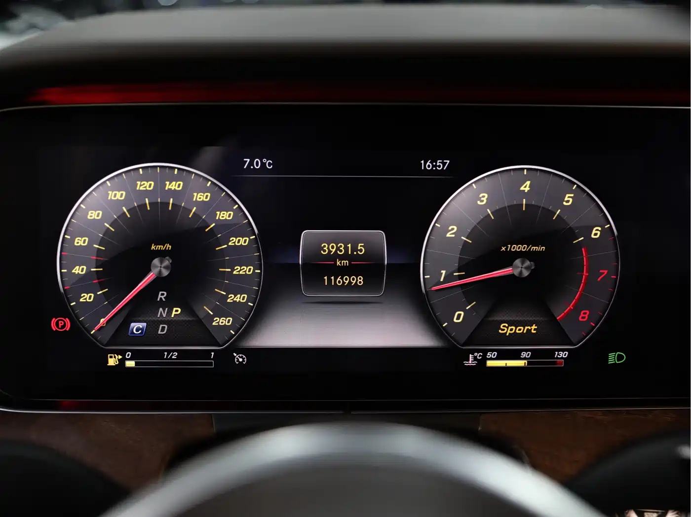 Mercedes-Benz E-Class 2019 E 300 L Luxury фото 9