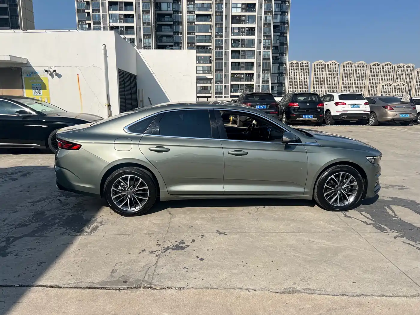 GEELY AUTOMOBILE XINGRUI