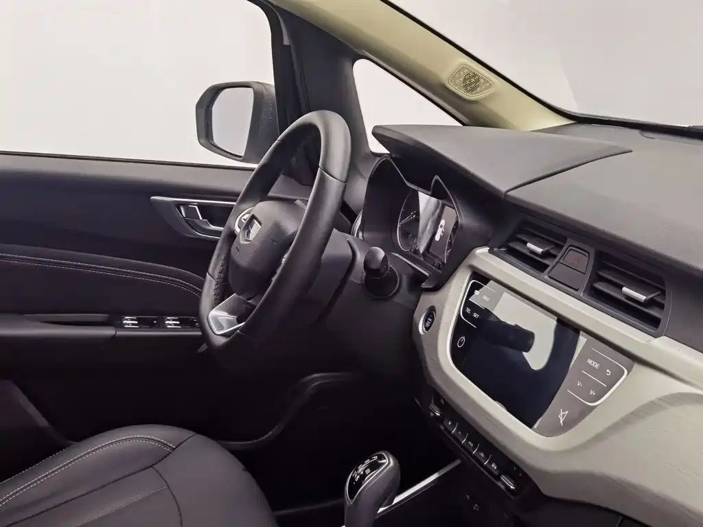 Geely Vision X3, миниатюра 22