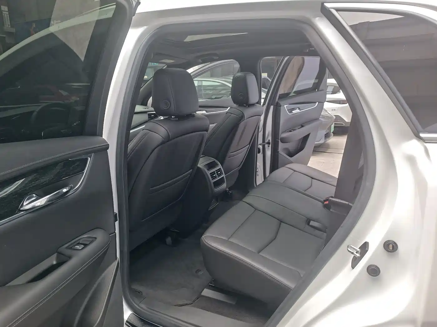 Cadillac XT5 2020 28T AWD Luxury Model фото 10