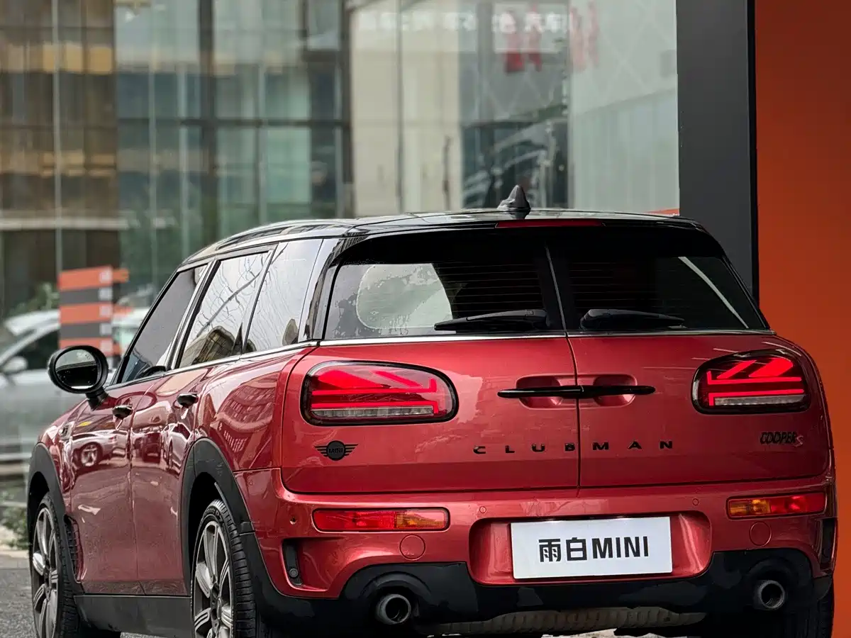 صورة 4 - MINI CLUBMAN