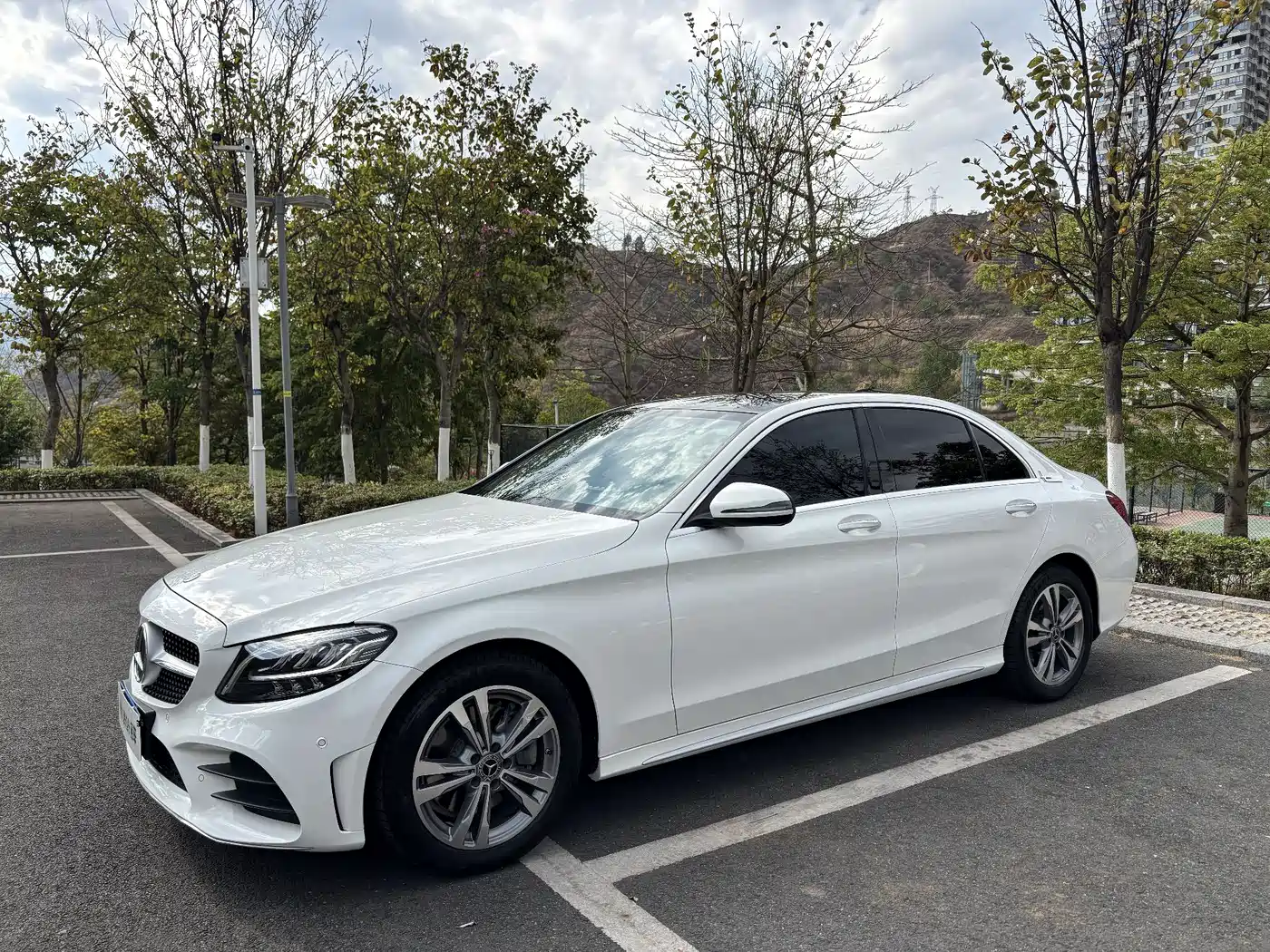 MERCEDES-BENZ C CLASS