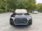 Photo 2 - Audi Q7