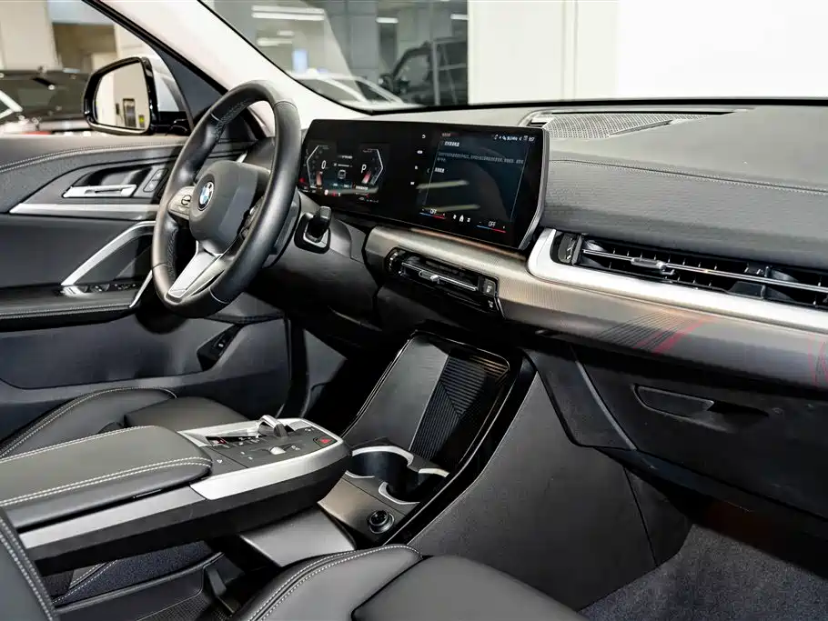 BMW X2 (Import) 2024 sDrive25i M Sport Package фото 18