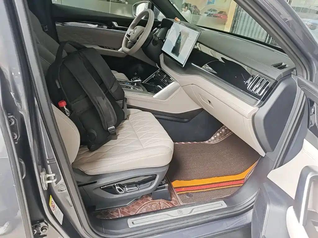 BYD Tang New Energy 2025 2025 Smart Driving Edition DM-i 115KM Premium