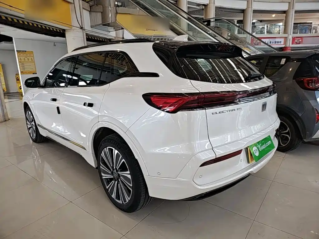 Buick E5 2023 2023 Premium Standard Range Edition