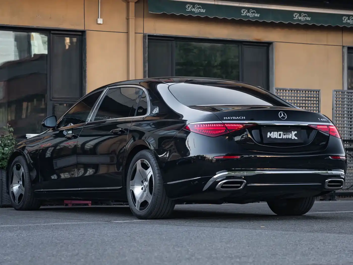 MERCEDES-BENZ MAYBACH S-CLASS