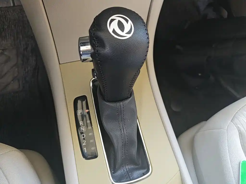 Dongfeng Aeolus Dongfeng Fengshen A60 2016 2016 1.6L Automatic Luxury