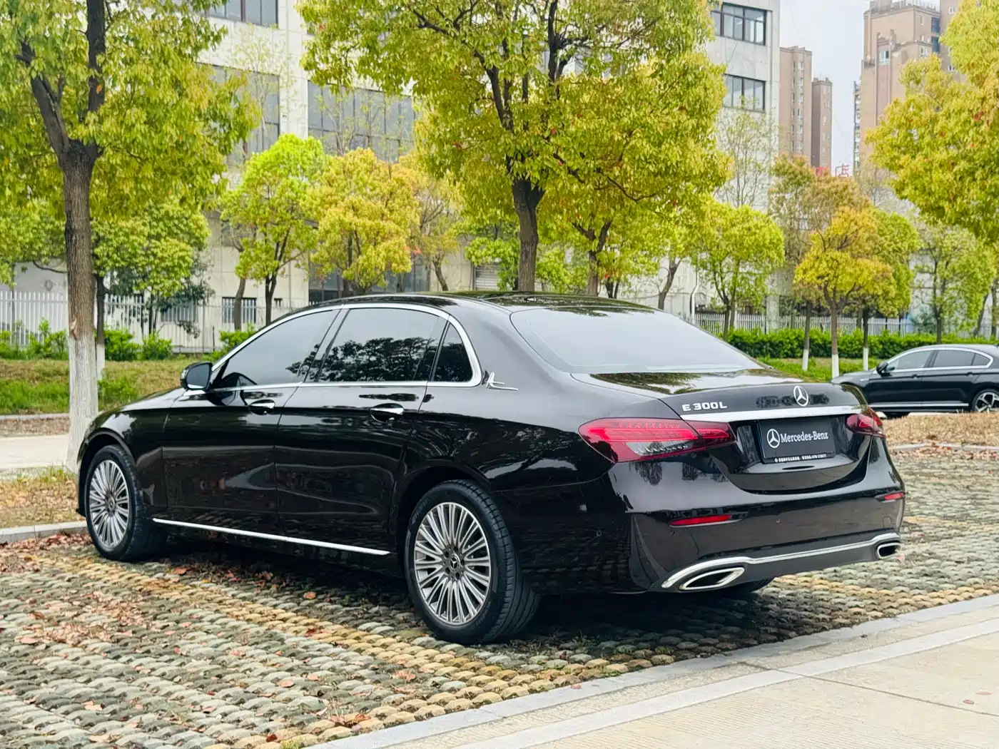  E CLASS