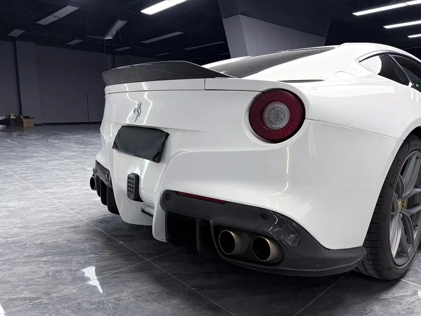 Ferrari F12berlinetta 2014 2013 6.3L Standard