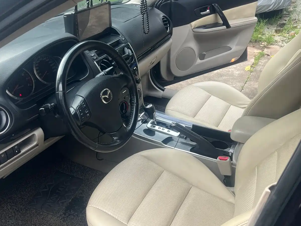 Фото 7 - Mazda 6