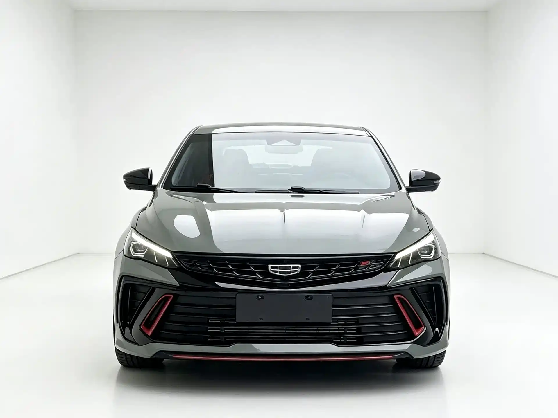Фото 2 - Geely Binrui