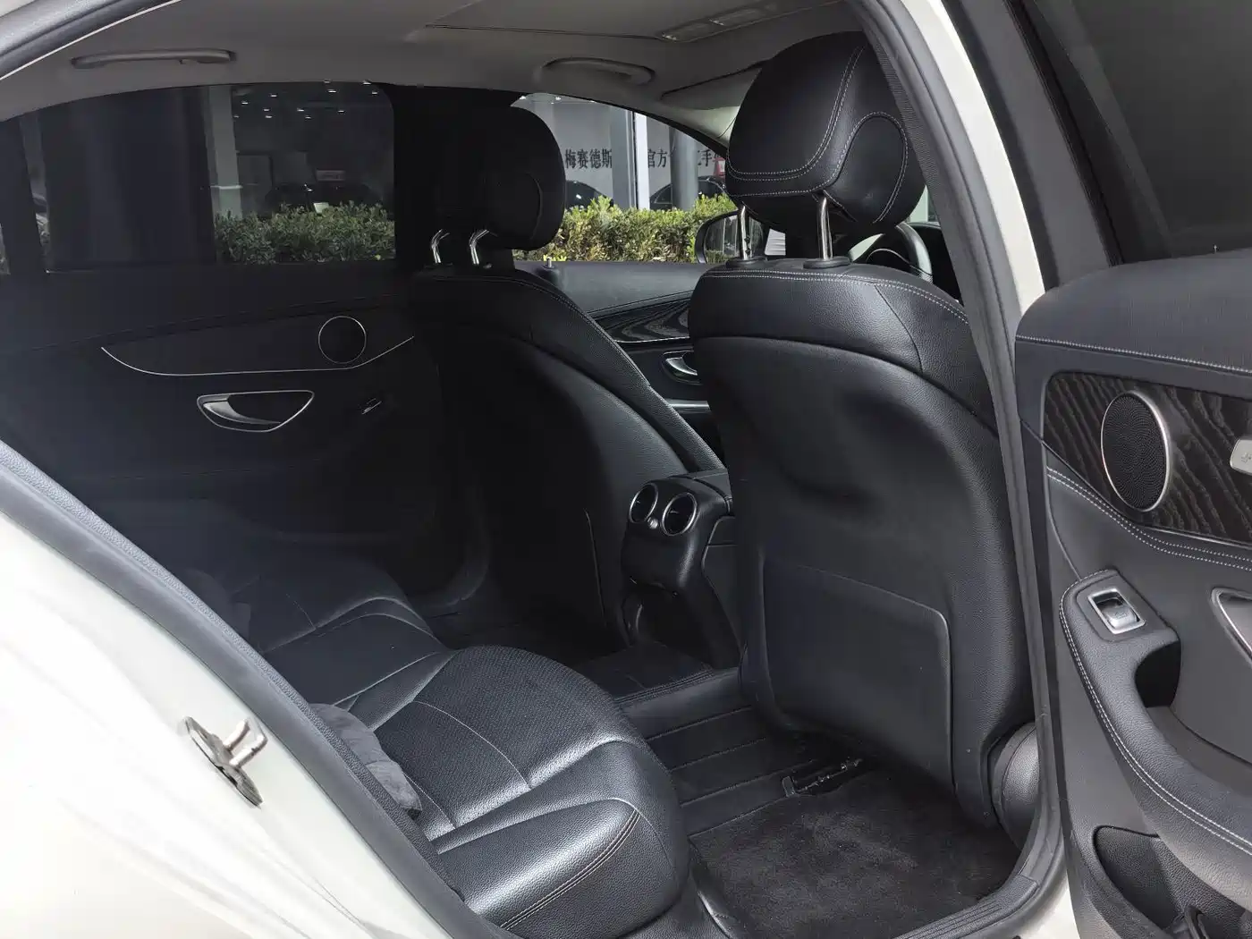 Mercedes-Benz C-Class 2015 2015 Facelift C 180 L Sport