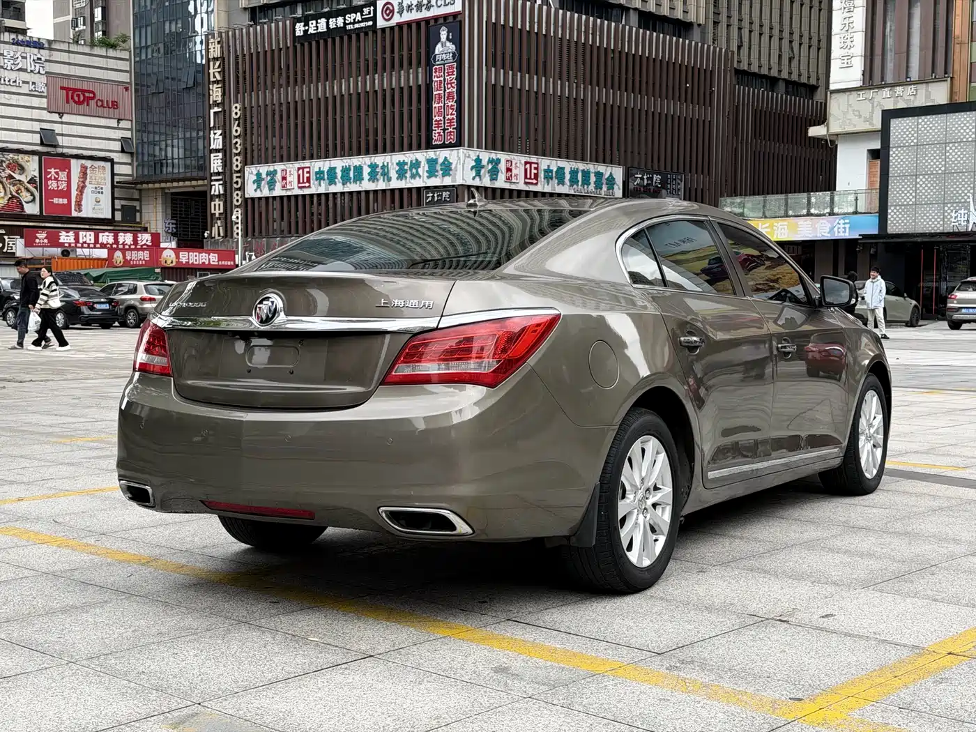 Buick LaCrosse 2013 2.4L SIDI Elite Comfort фото 4