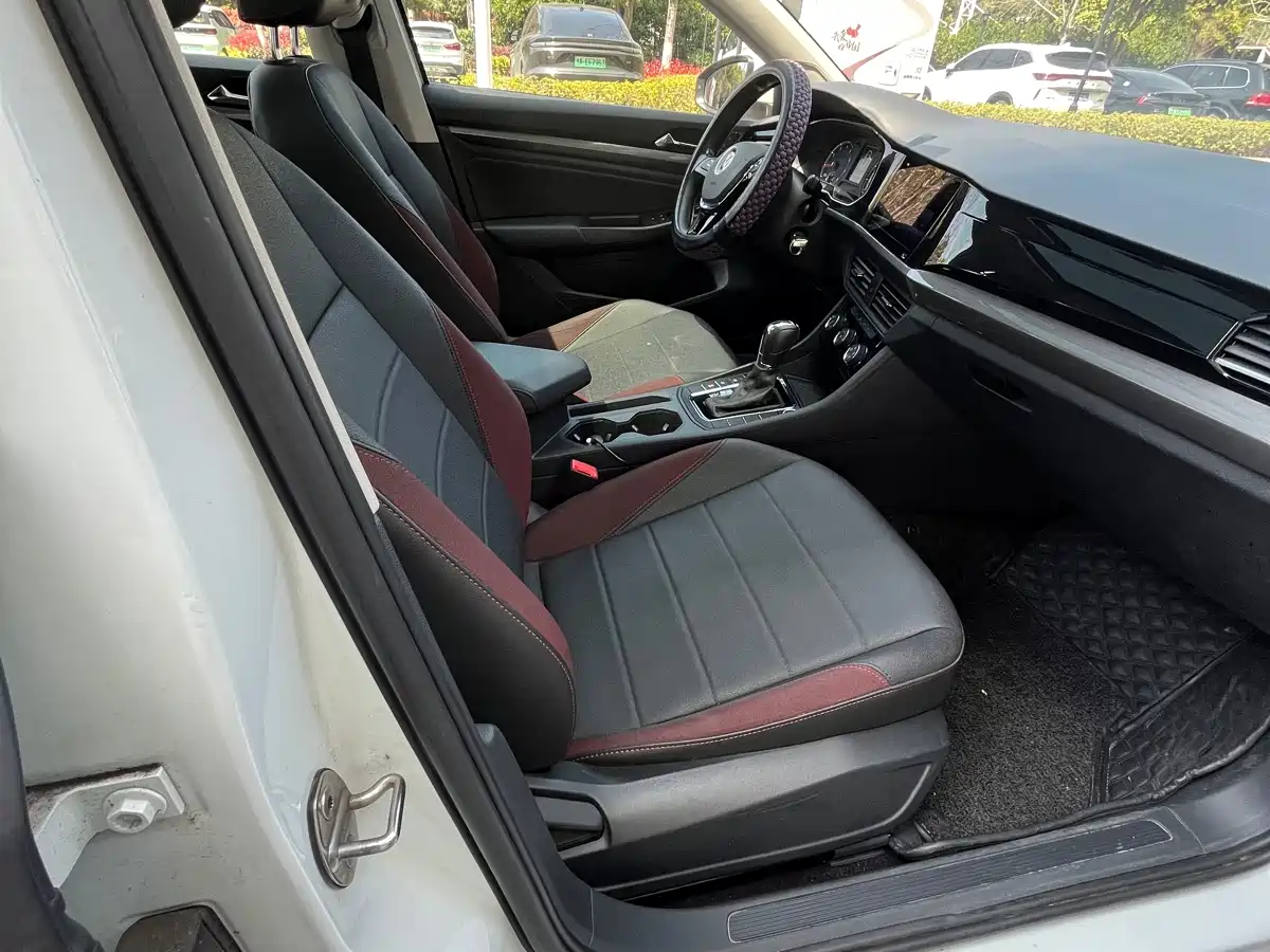 Volkswagen Bora 2021 200TSI DSG Comfort Smart Edition фото 7