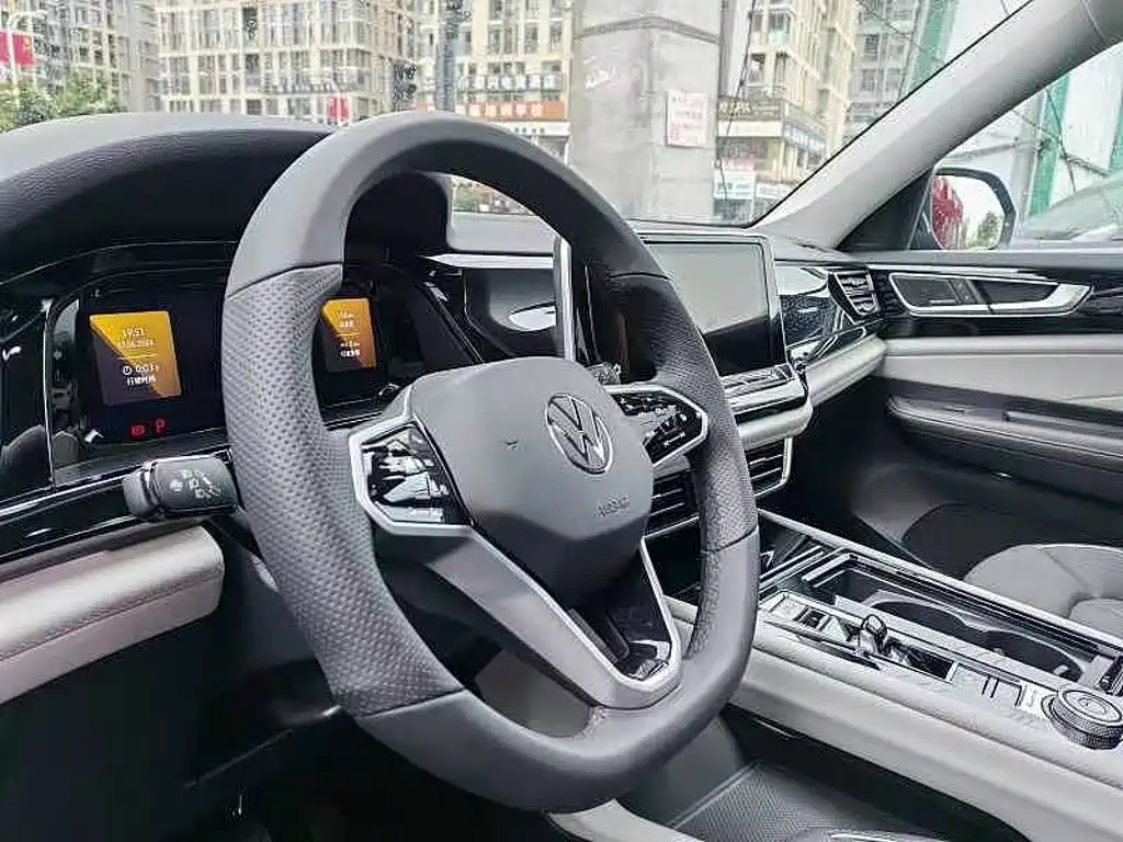 Фото 7 - Volkswagen Teramont