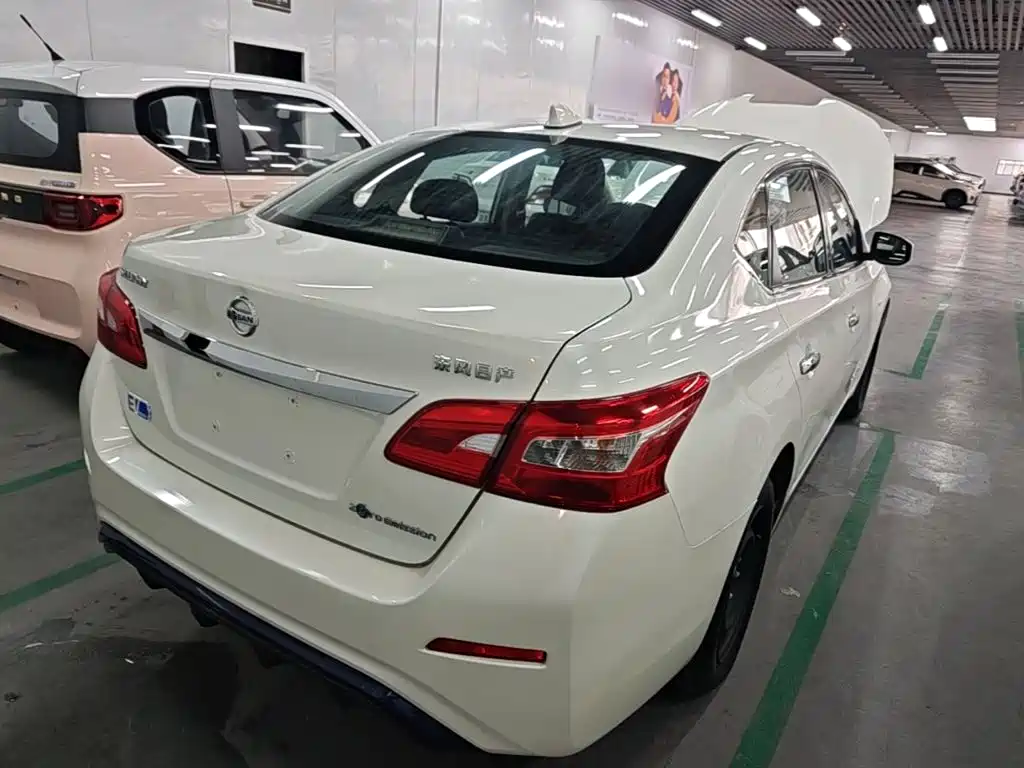 Nissan Sylphy Zero Emission 2019 2018 Intelligent Premium Edition