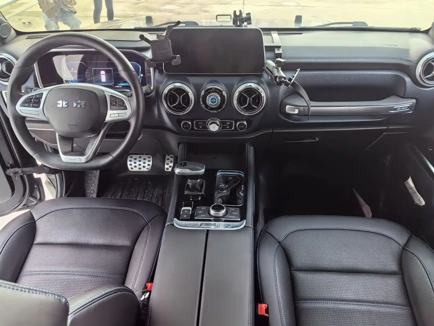 BAIC ORV Beijing Offroad BJ40 2023 2.0T Auto 4WD Urban Hunter Knight Edition фото 6