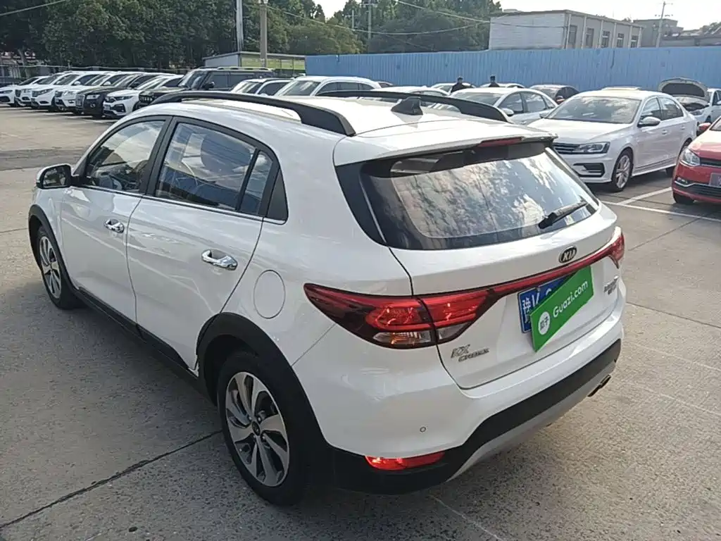 2019 Kia KX CROSS