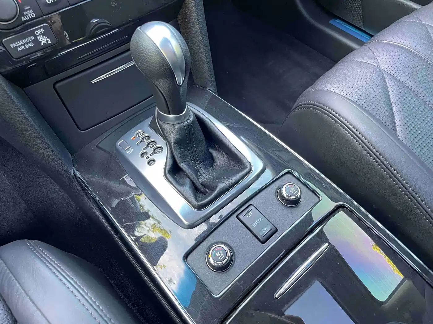 Infiniti QX70 2015 2013 3.7L Standard Edition