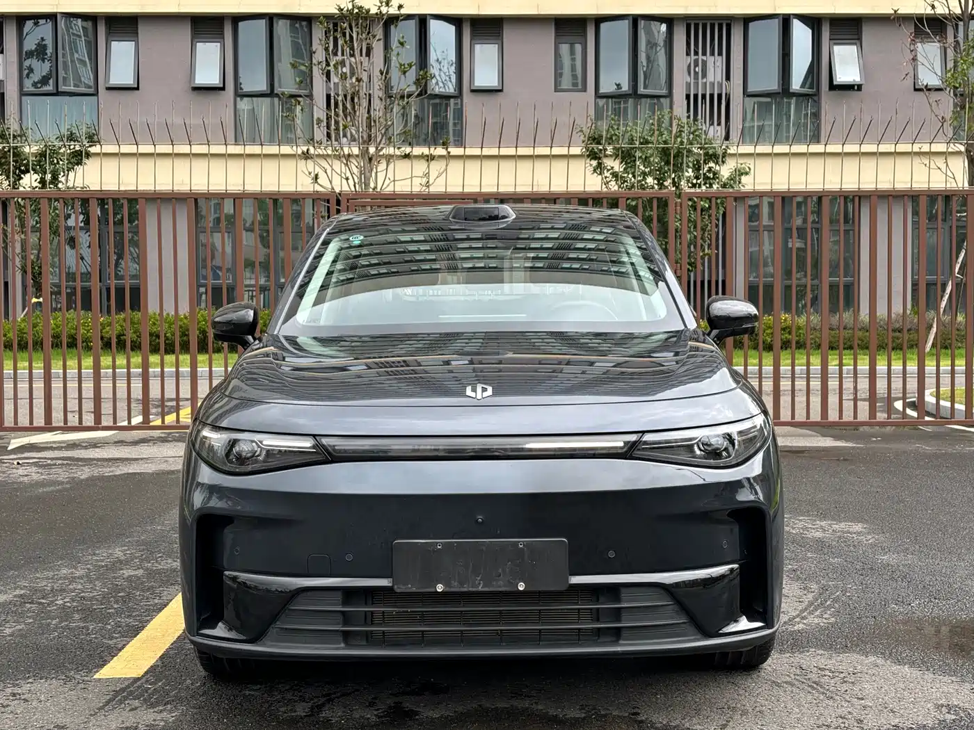 Фото 2 - Leapmotor C10