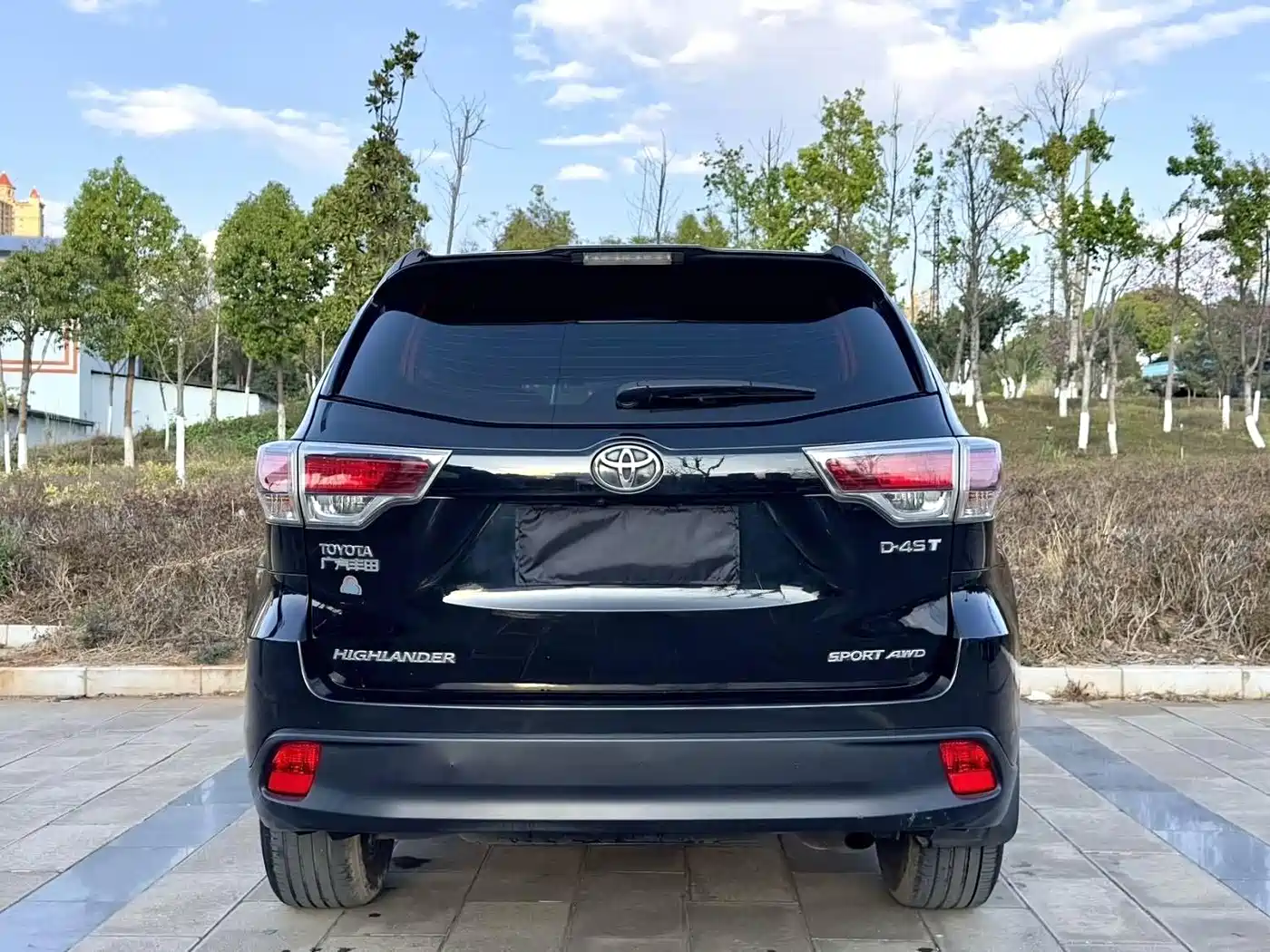 TOYOTA HIGHLANDER