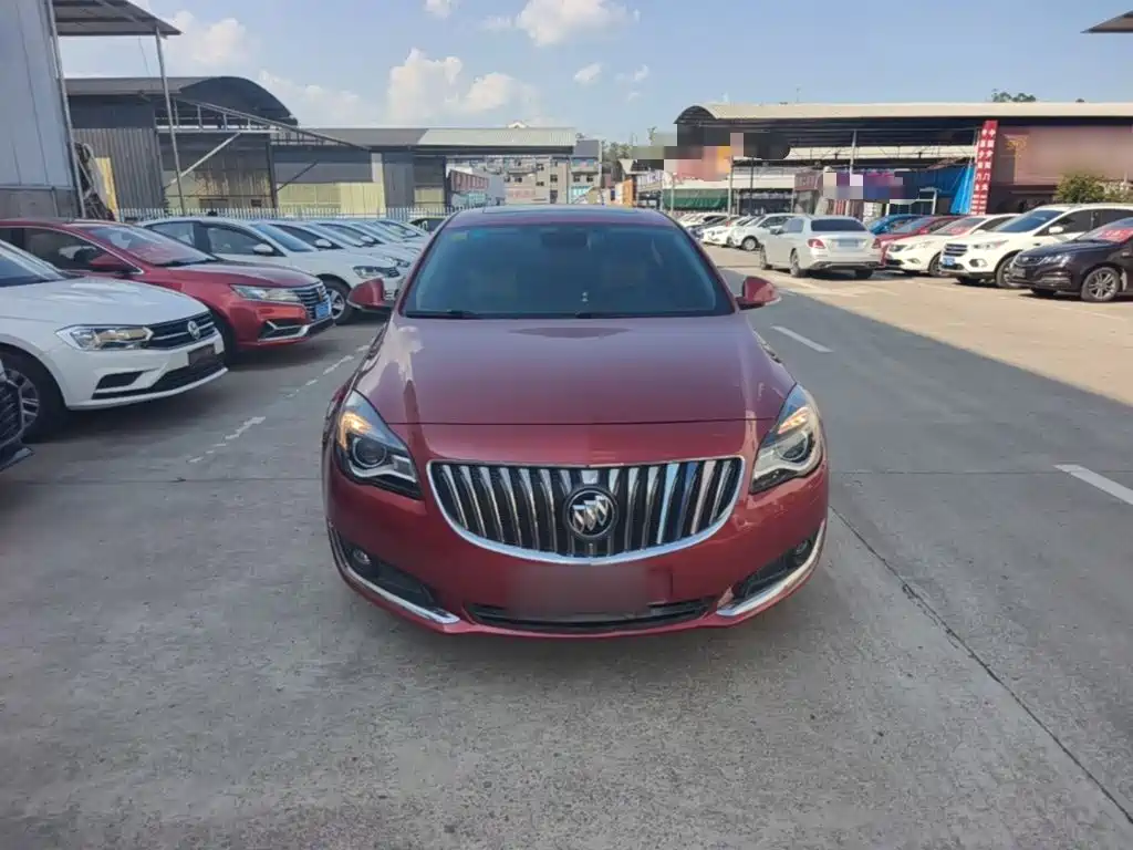Фото 3 - Buick Regal
