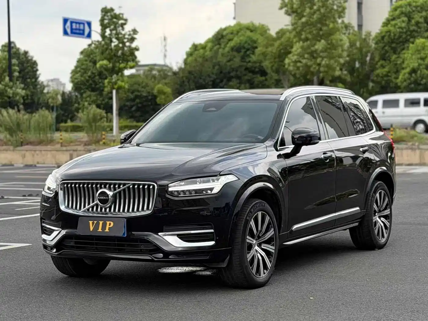 Volvo XC90 2023 2023 B5 Smart Luxury Edition 5-Seater