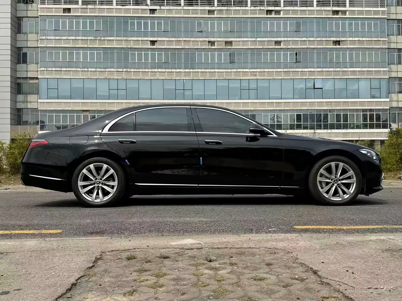 Mercedes-Benz S-Class 2023 Facelift S 400 L Business фото 5