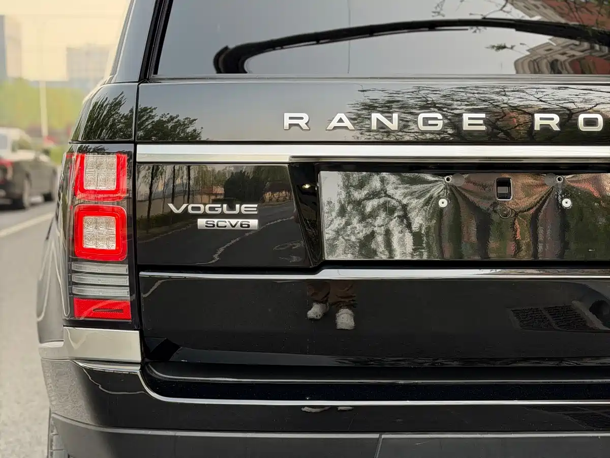 LAND ROVER RANGE ROVER