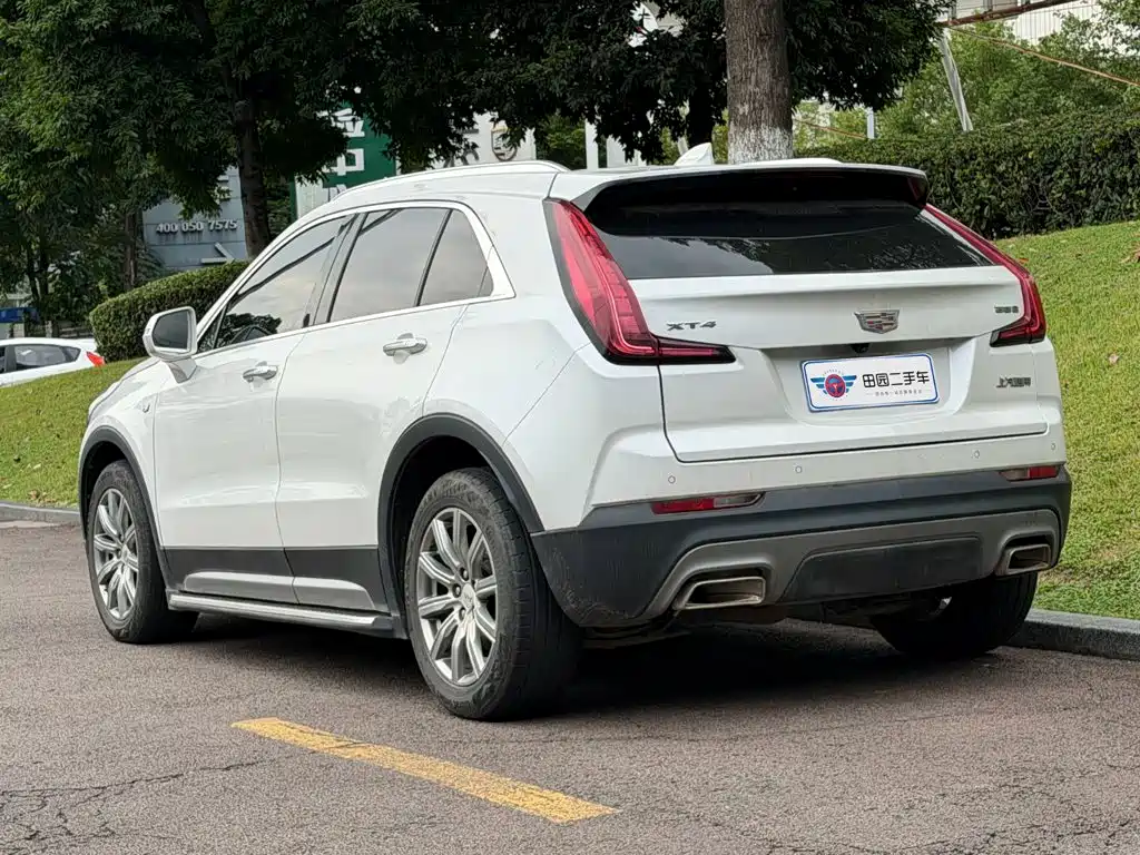 Cadillac XT4 2023 2023 Model Year 28T Two-Wheel Drive Luxury Model