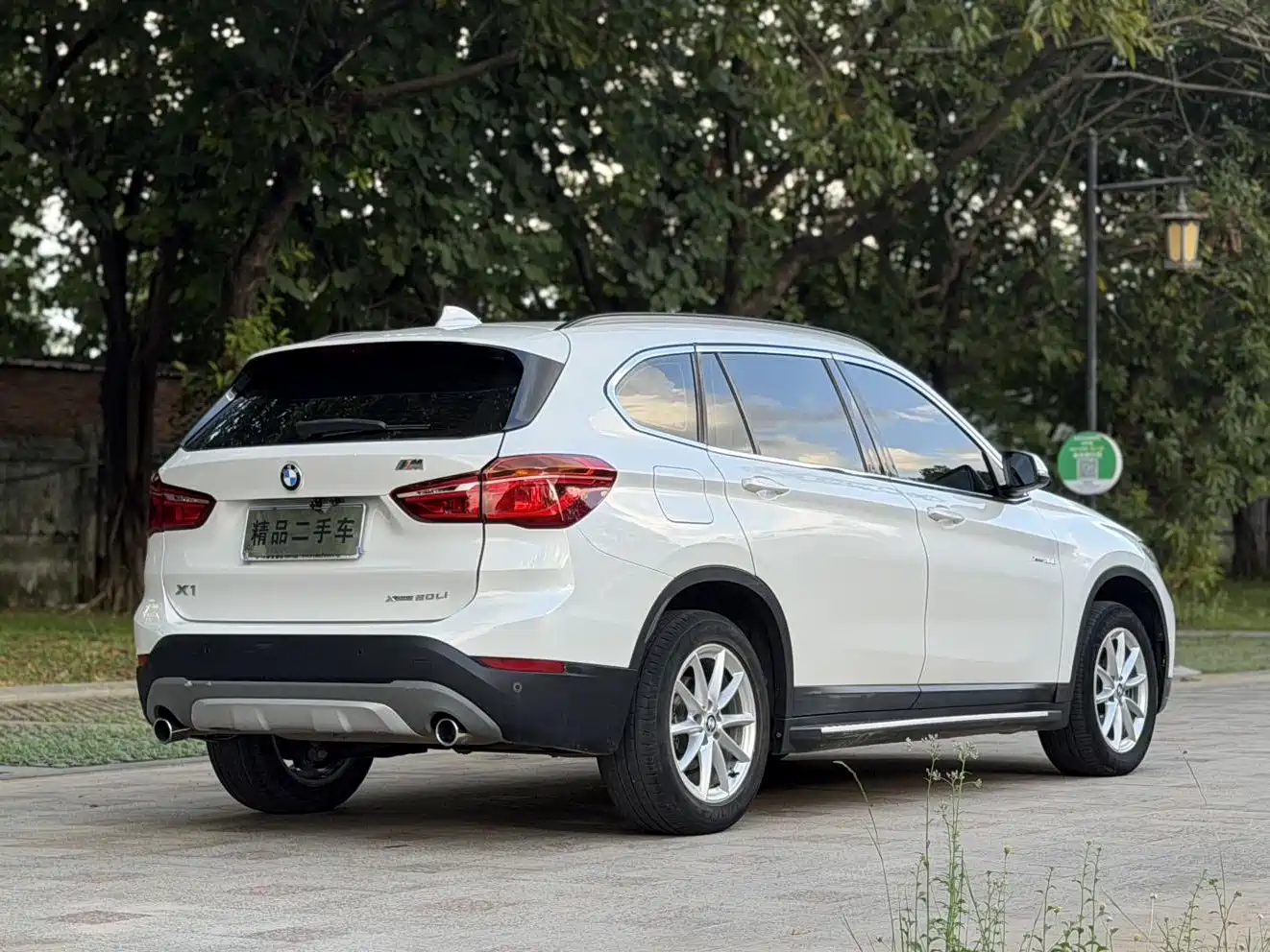 BMW X1 2018 sDrive18Li Fashion Model фото 16