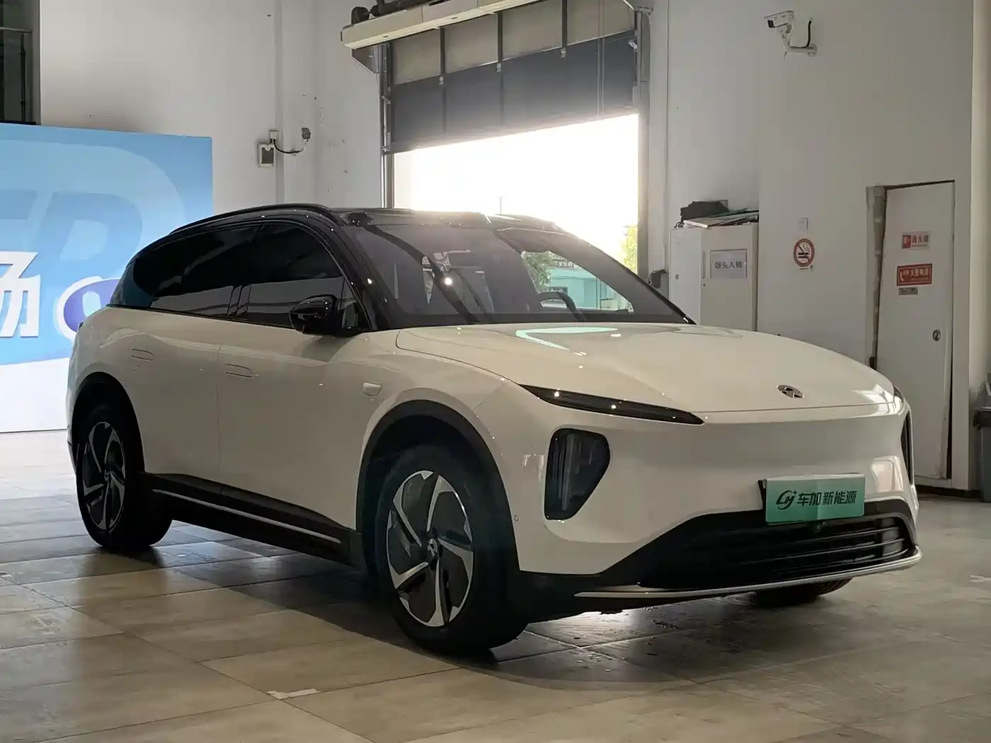 NIO NIO ES6