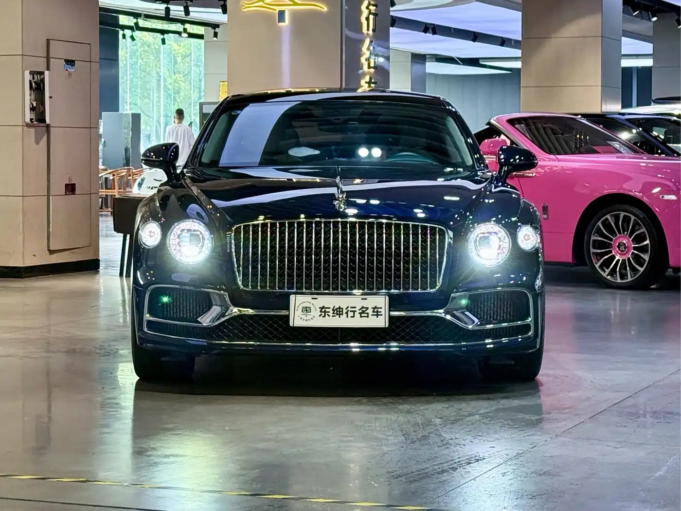 Bentley Flying Spur 2024 2021 4.0T V8 Standard Version
