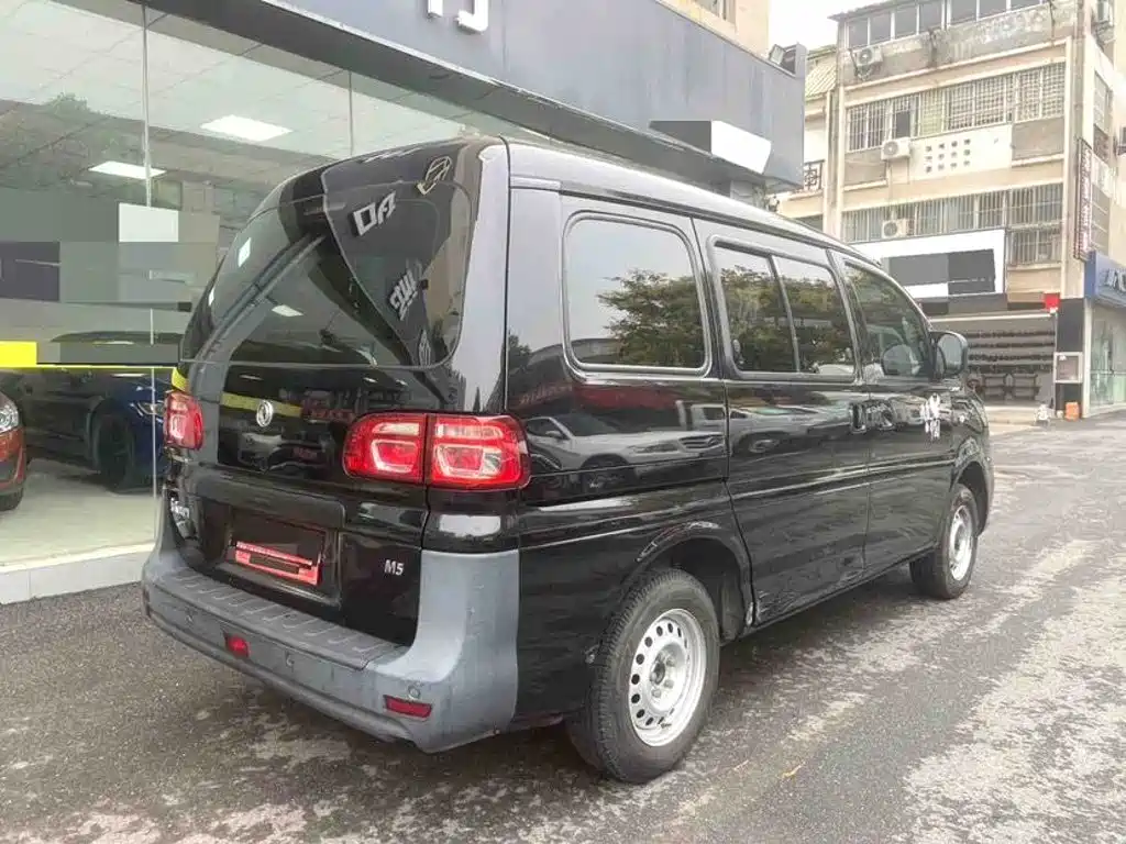 صورة 8 - Dongfeng Fengxing Lingzhi