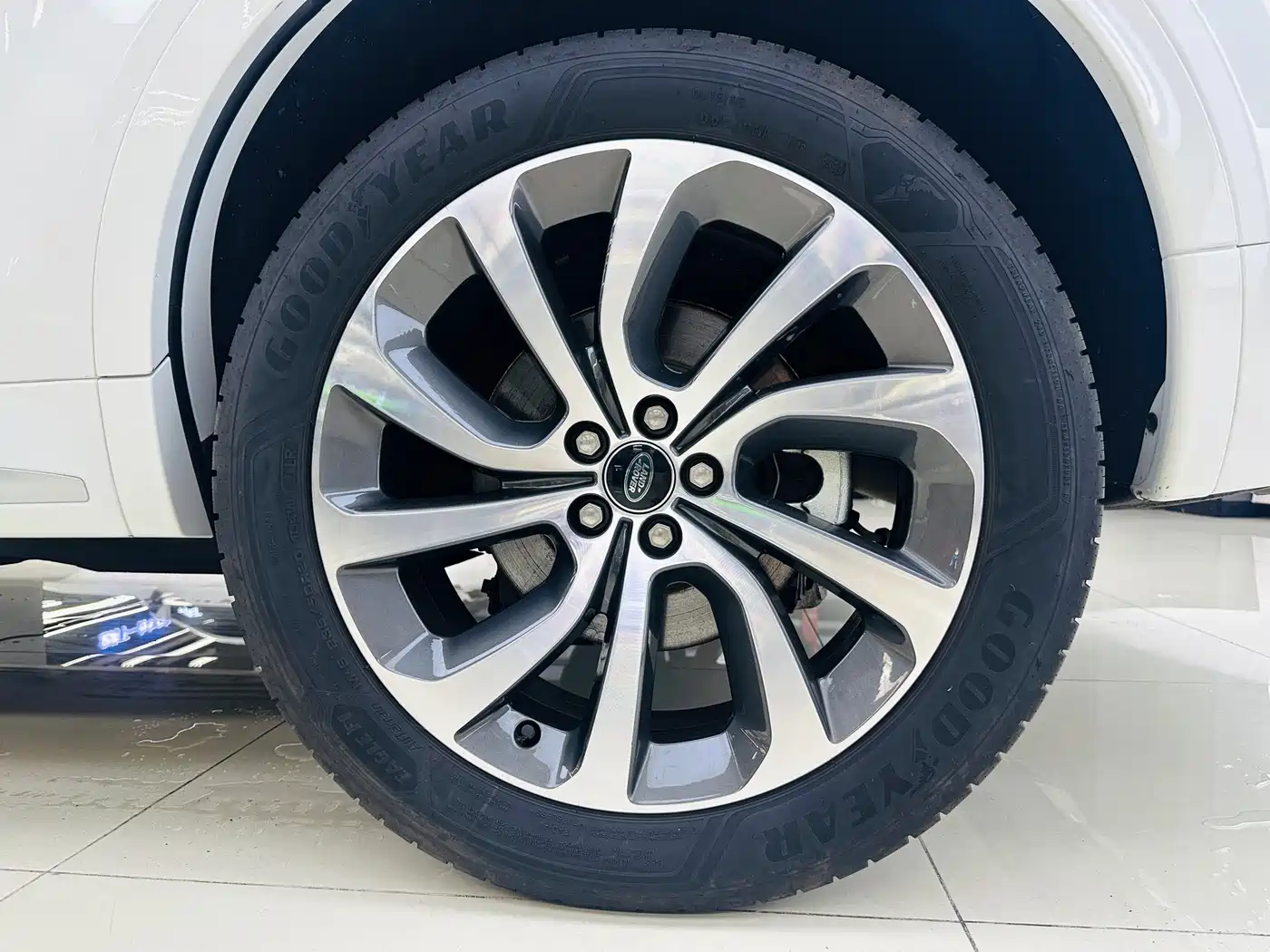 Land Rover Discovery Sport 2024 2024 Performance Technology Edition