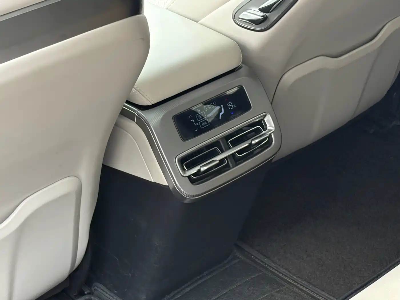 BYD Han L 2025 2025 Model DM-i 200KM LiDAR Premium