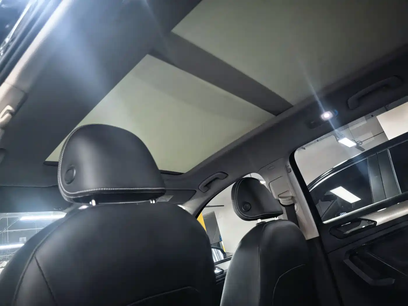 Volkswagen Tiguan L 2019 330TSI Auto 2WD Smart Luxury Edition China V фото 7
