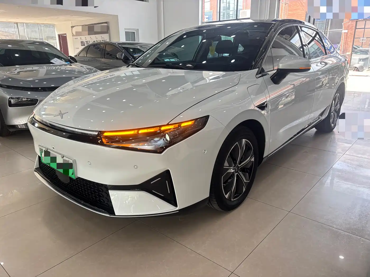 XPeng P5 2022