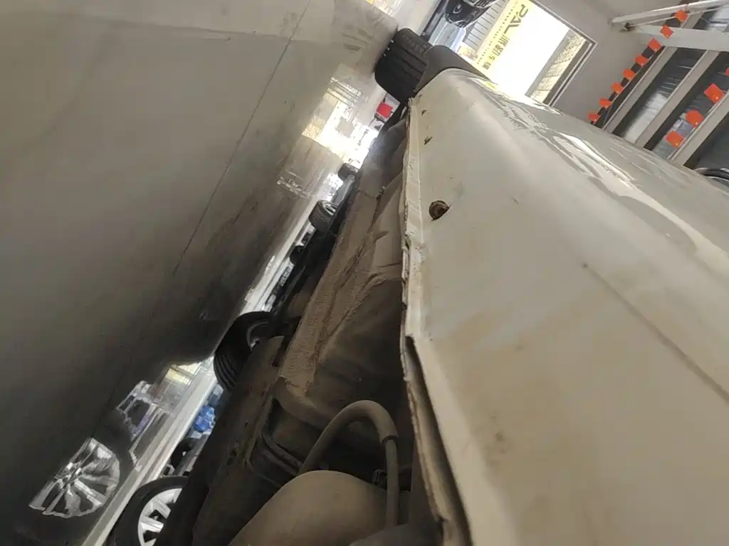 Geely Emgrand 2015 2014 Sedan 1.5L Manual Elite