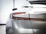 Фото 7 - Aston Martin DB11