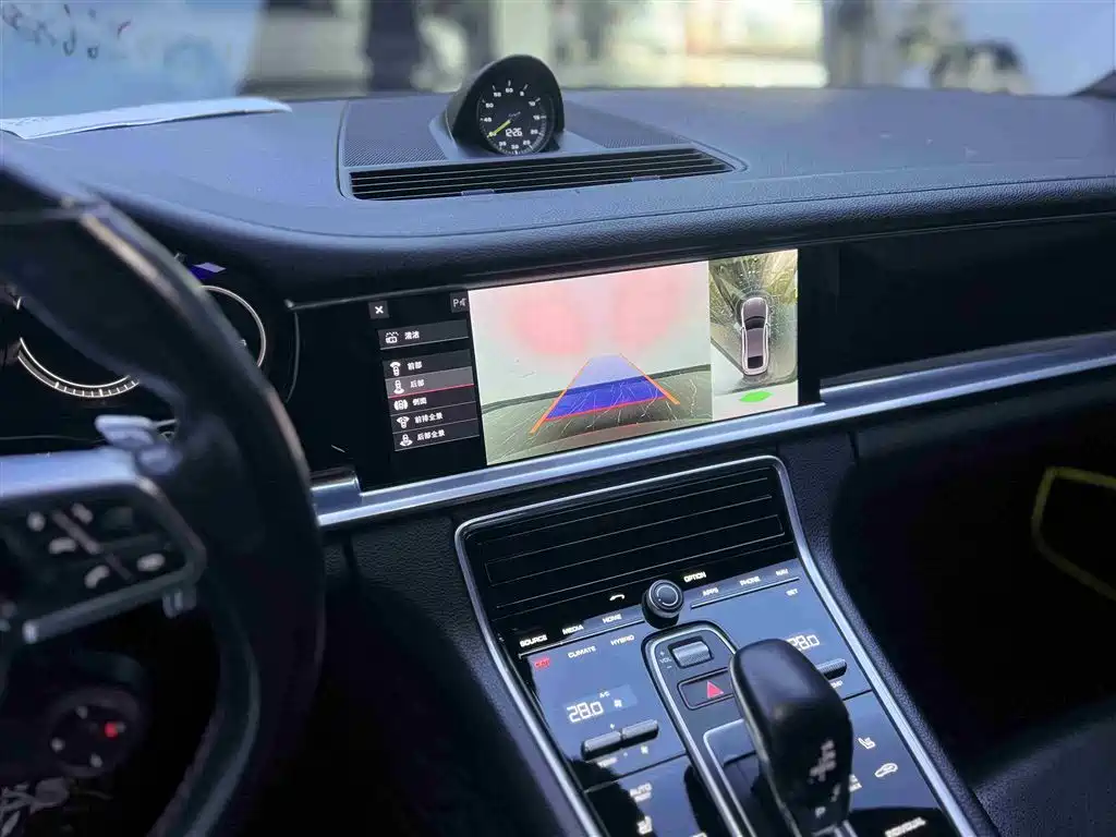 PORSCHE PANAMERA NEW ENERGY