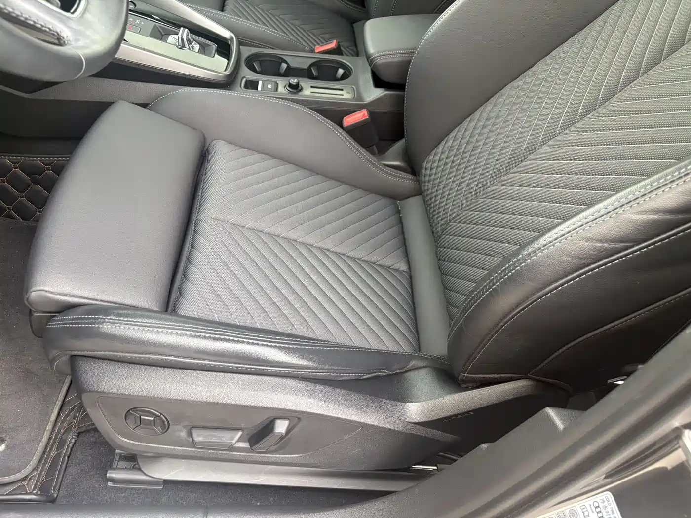 Audi A3 2022 A3L Limousine 35 TFSI Style Elegance фото 15