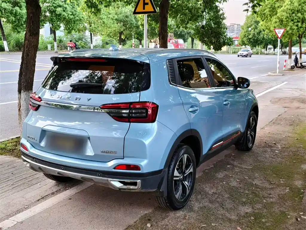 Фото 24 - Chery Tiggo 5x