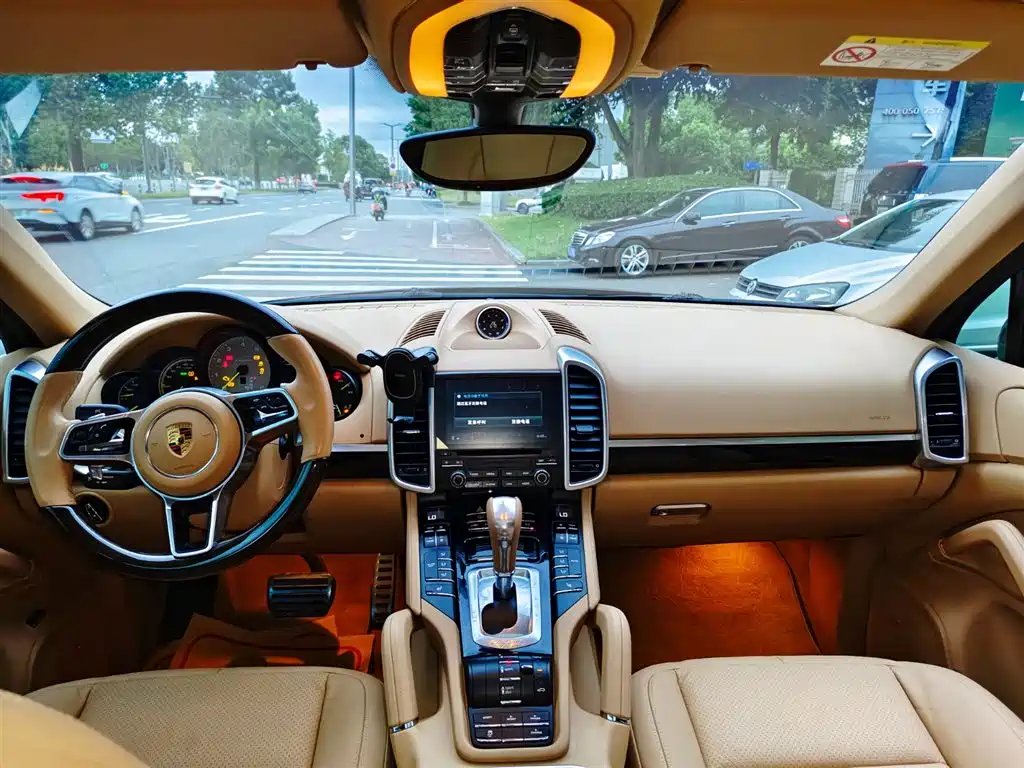 PORSCHE CAYENNE NEW ENERGY